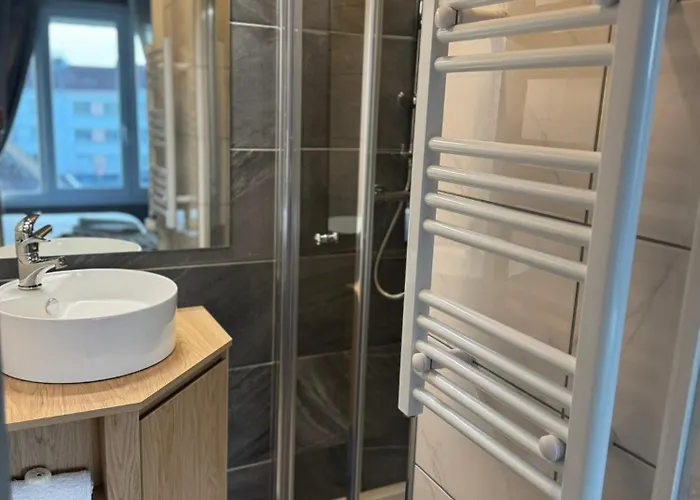 Dancourt 3* Charmes (Vosges)